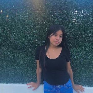 Meet your Posher, Nelly